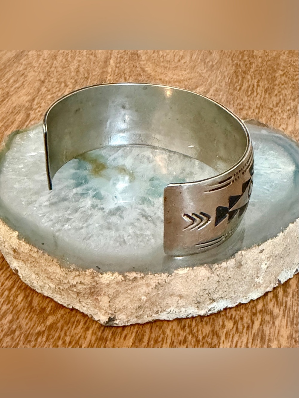 Navajo Native American Southwestern Sterling Silver Cuff Bracelet - Picture 3 of 5